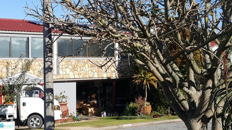 4 Bedroom Property for Sale in Stilbaai Wes Western Cape